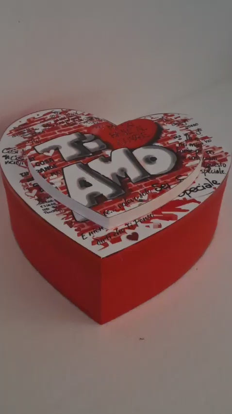 SCATOLA A CUORE SORPRESA LUMINOSA